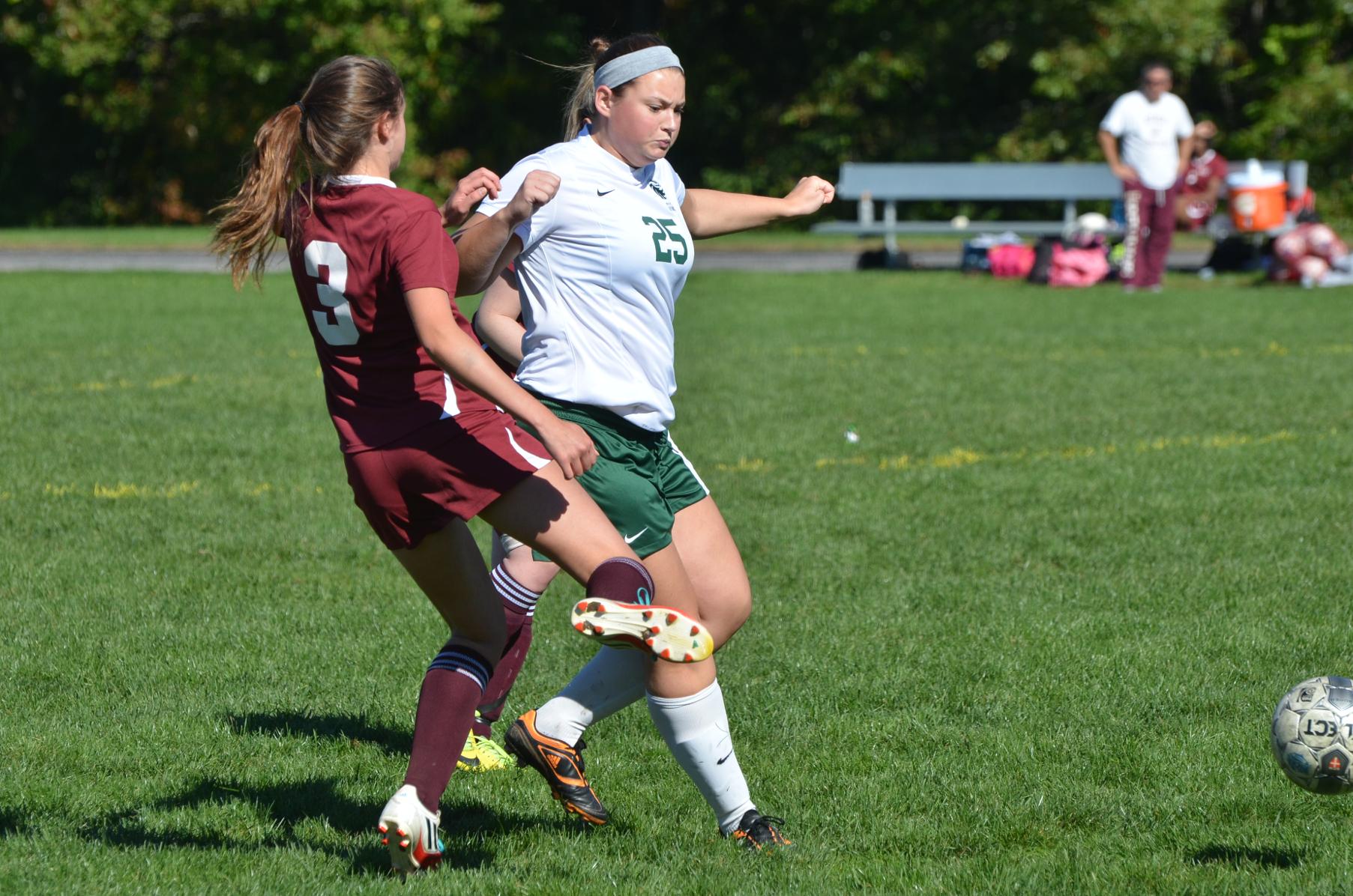 Women's Soccer Sets School Record For Goals In A Game With a 10-0 Victory Over Quinsigamond